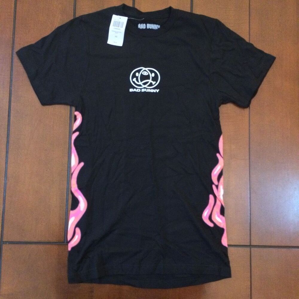 NWT Bad Bunny black pink shirt xs